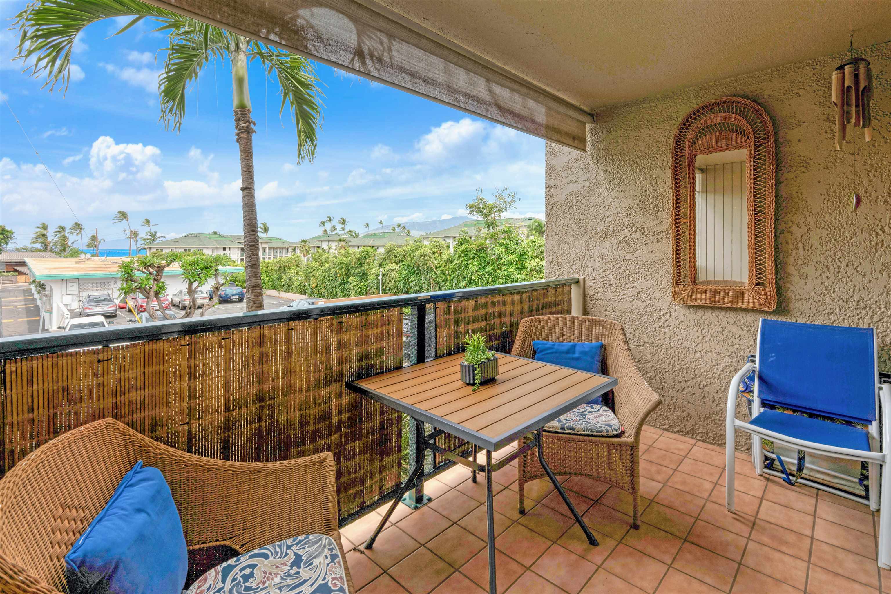 35 Walaka St L209