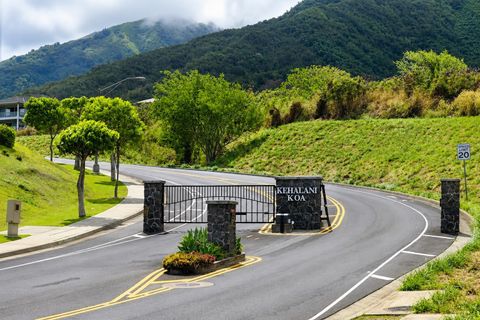 582 Kaunalipo Dr Wailuku HI 96793