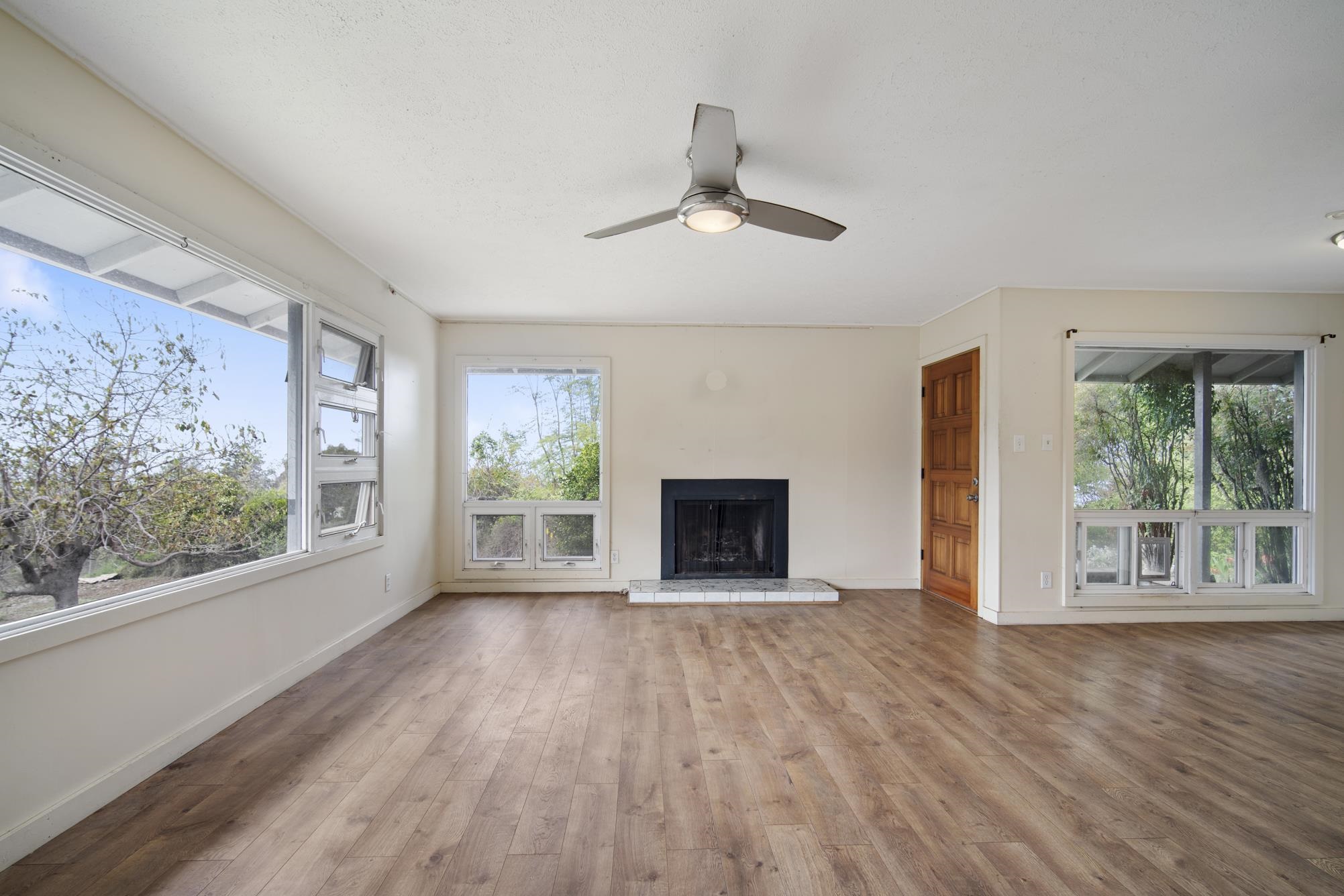 230 Pulehuiki Rd Unit B