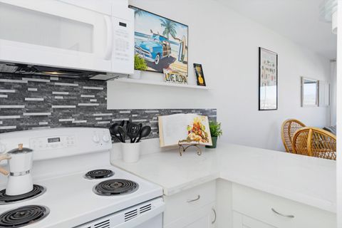 1063 Lower Main St 207 Wailuku HI 96793