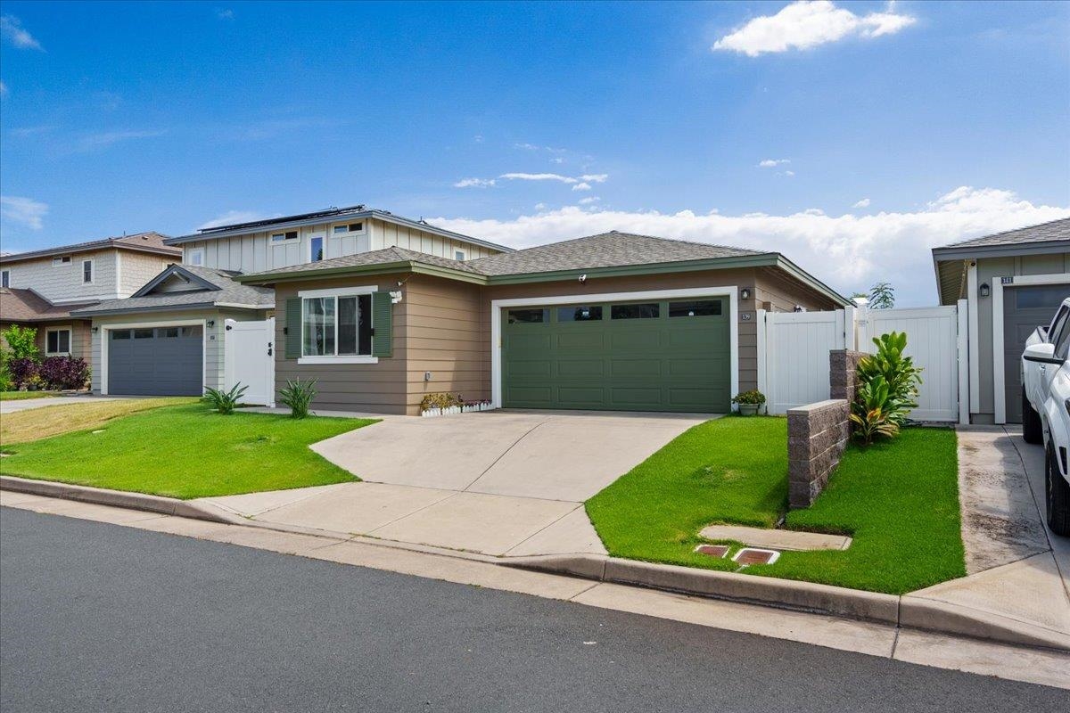 139 Meheu Cir