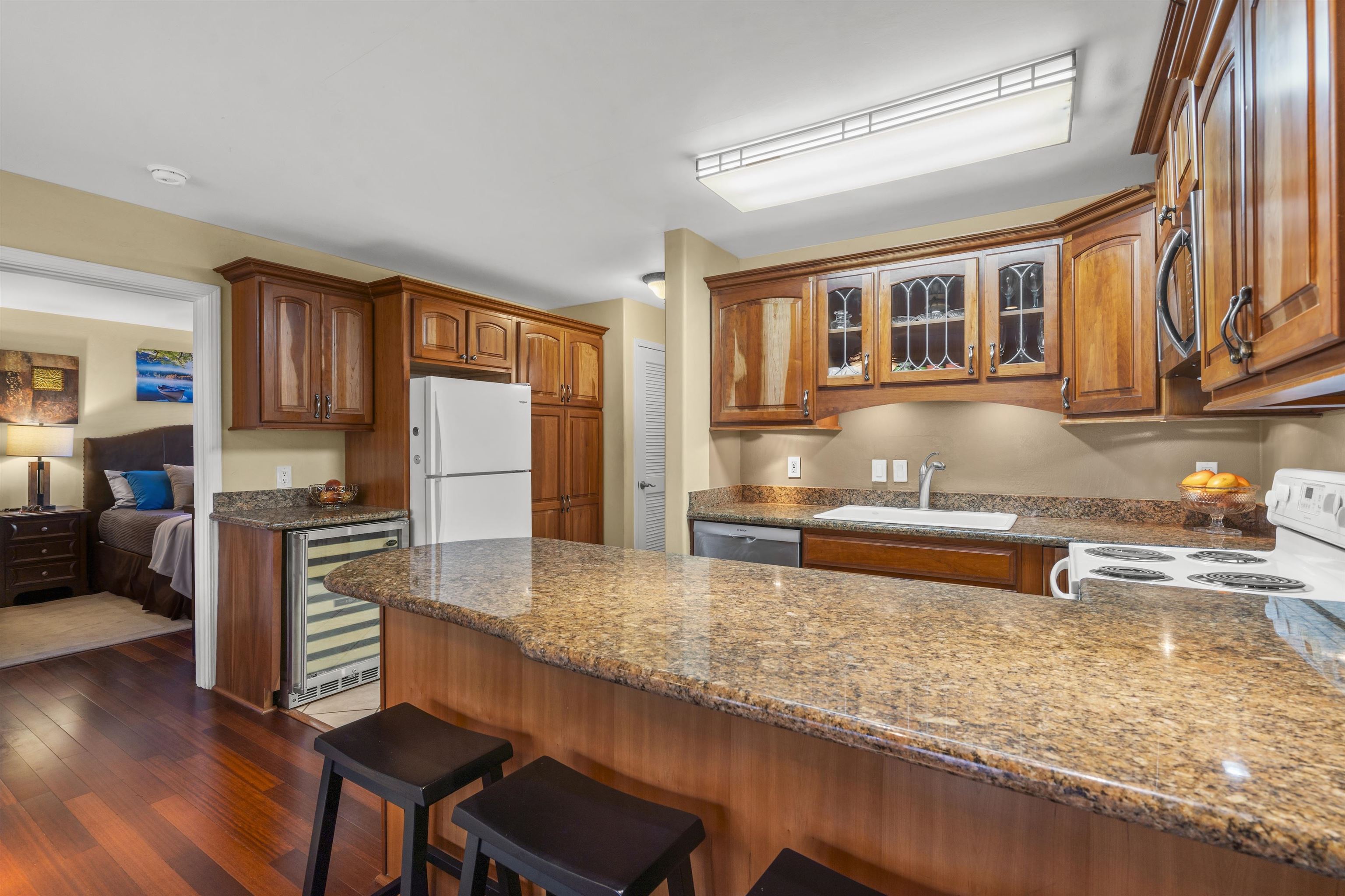 3740 Lower Honoapiilani Rd A306