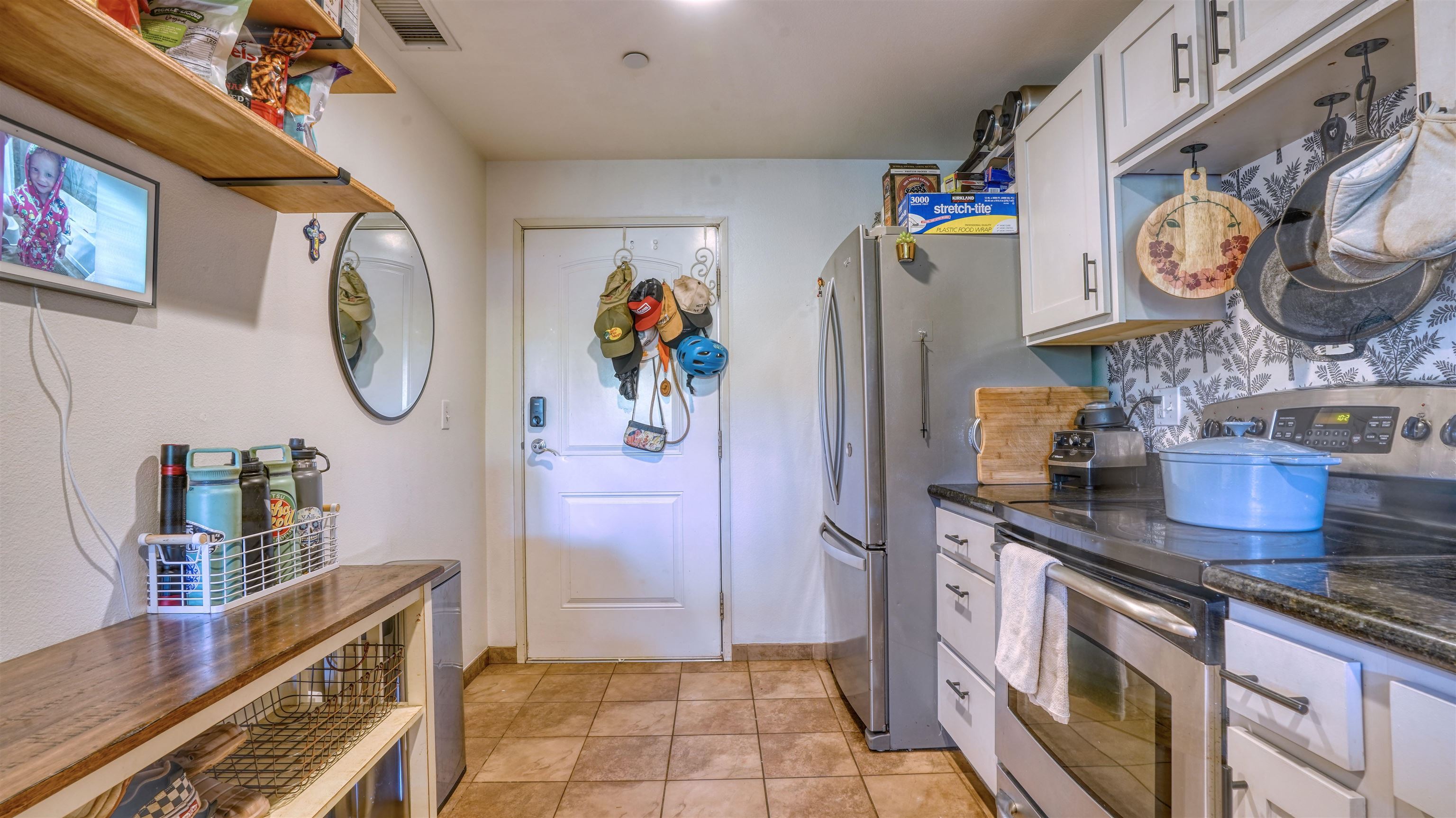 3710 Lower Honoapiilani Rd F44