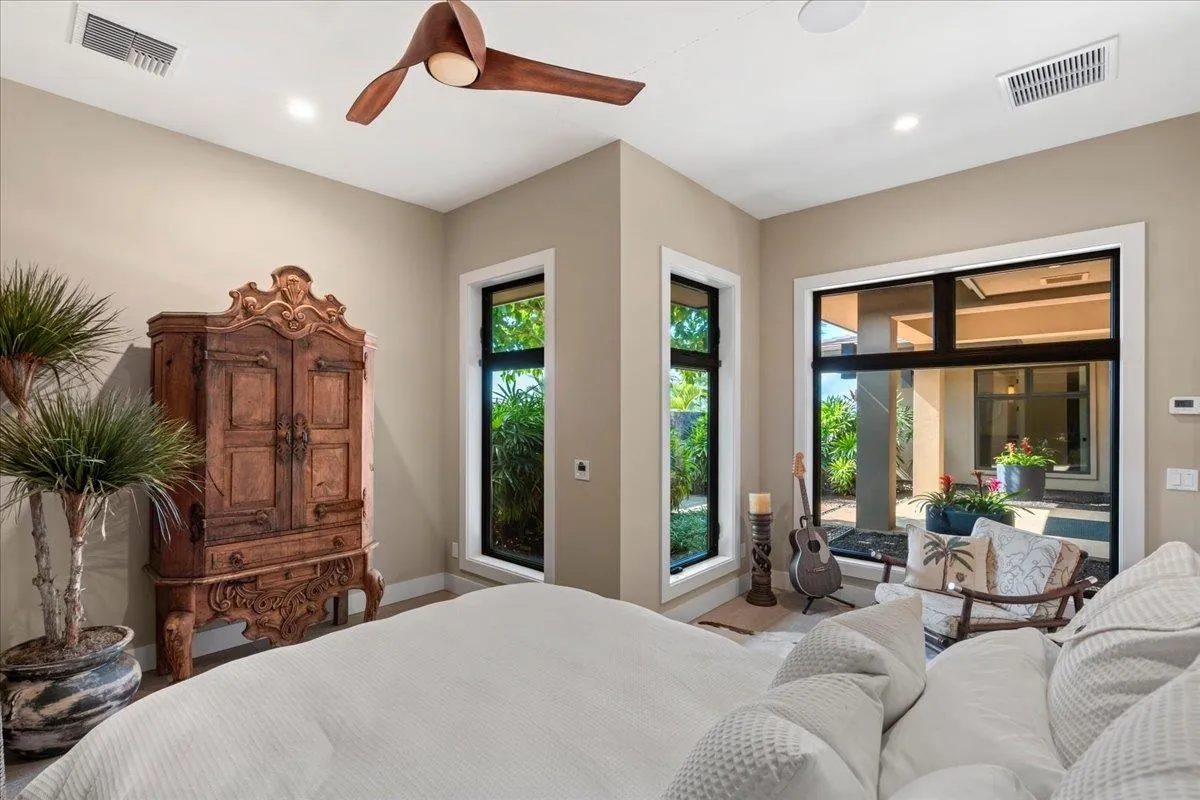 Lahaina, Hawaii 96761, United States, 4 Bedrooms Bedrooms, ,4 BathroomsBathrooms,Residential,Active,256694