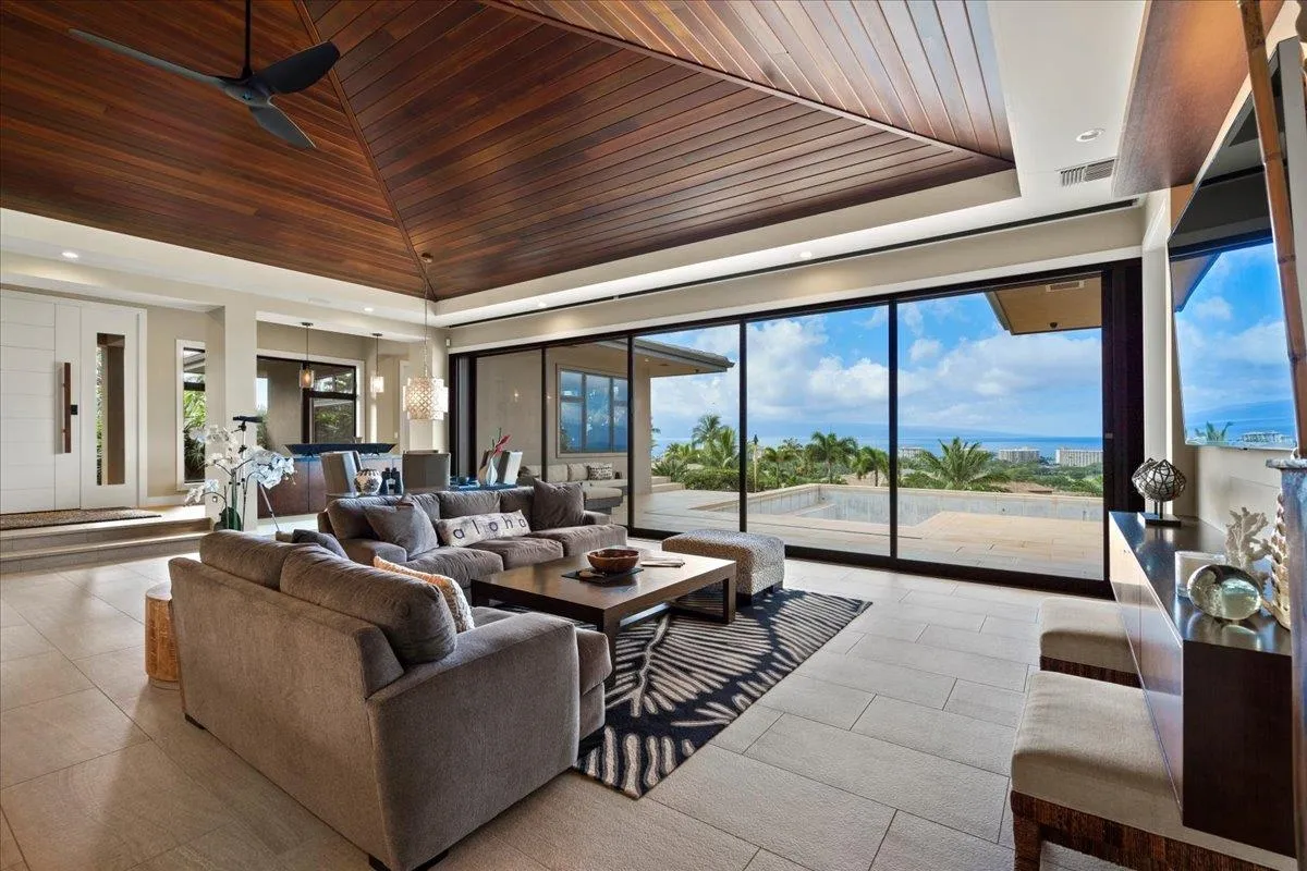 Lahaina, Hawaii 96761, United States, 4 Bedrooms Bedrooms, ,4 BathroomsBathrooms,Residential,Active,256694