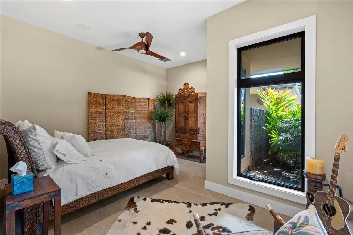 Lahaina, Hawaii 96761, United States, 4 Bedrooms Bedrooms, ,4 BathroomsBathrooms,Residential,Active,256694