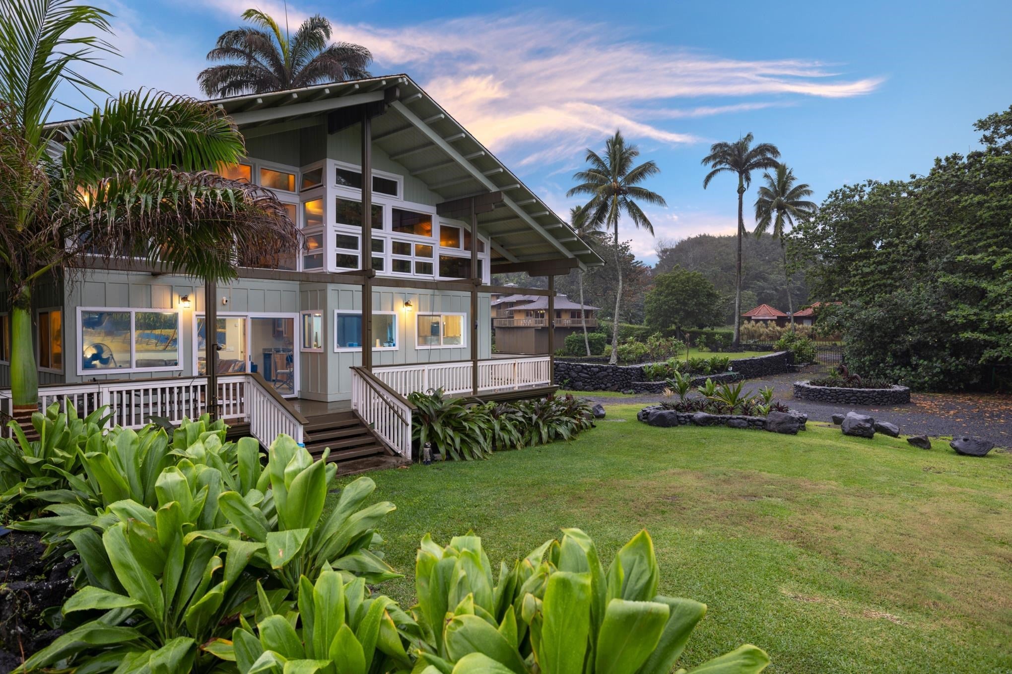 140 Waikoloa Rd