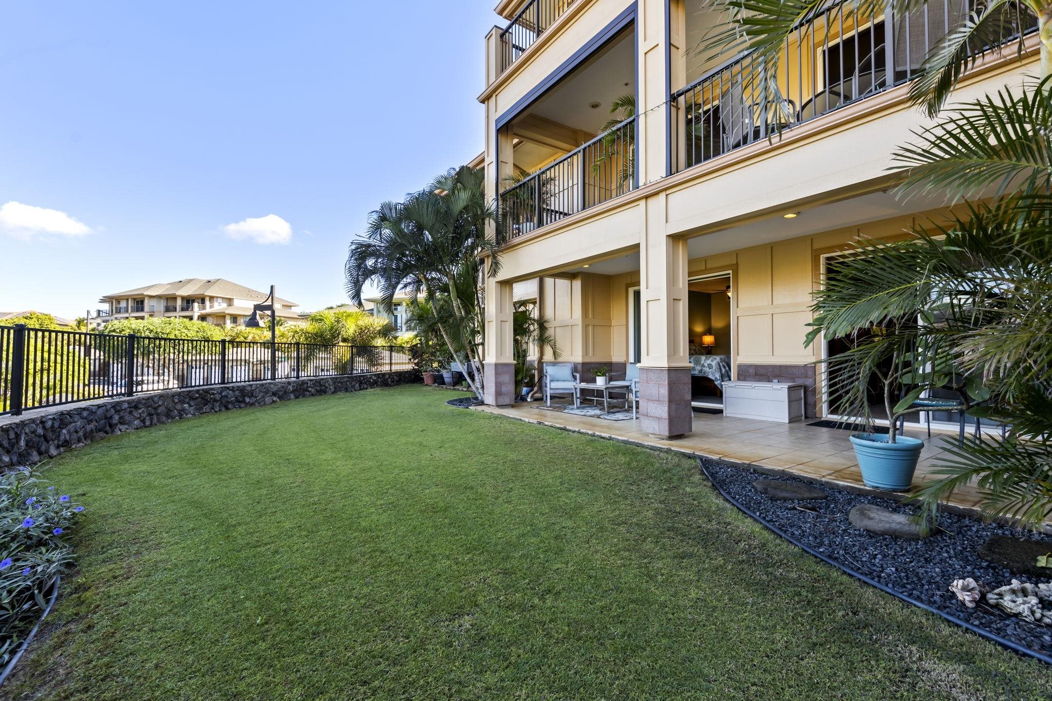 28 Hauwahine St F104