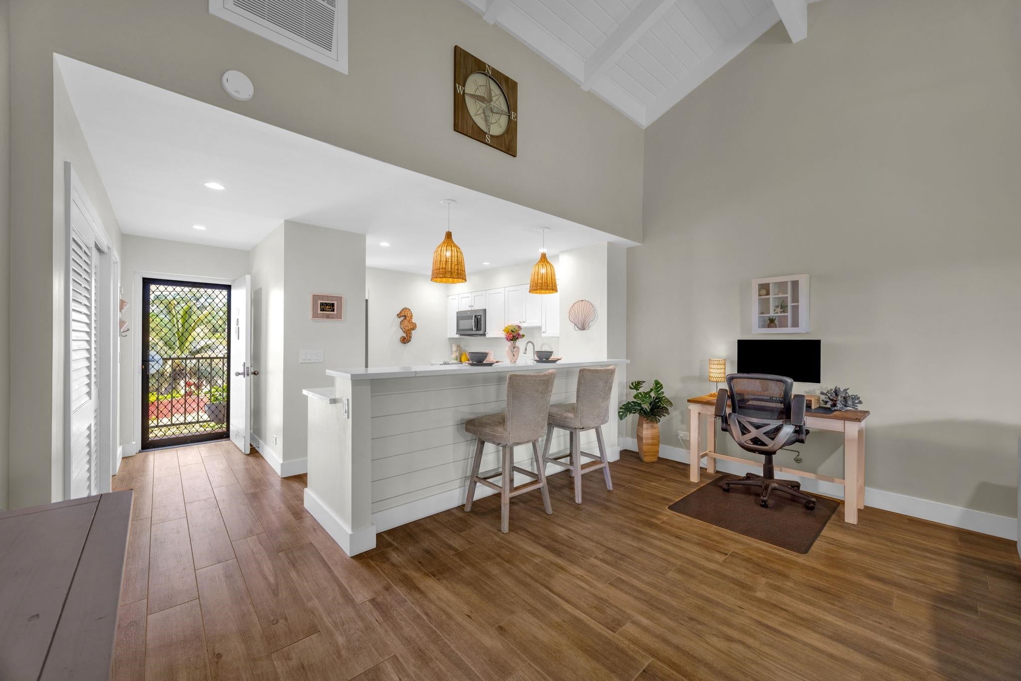 3788 Lower Honoapiilani Rd E205