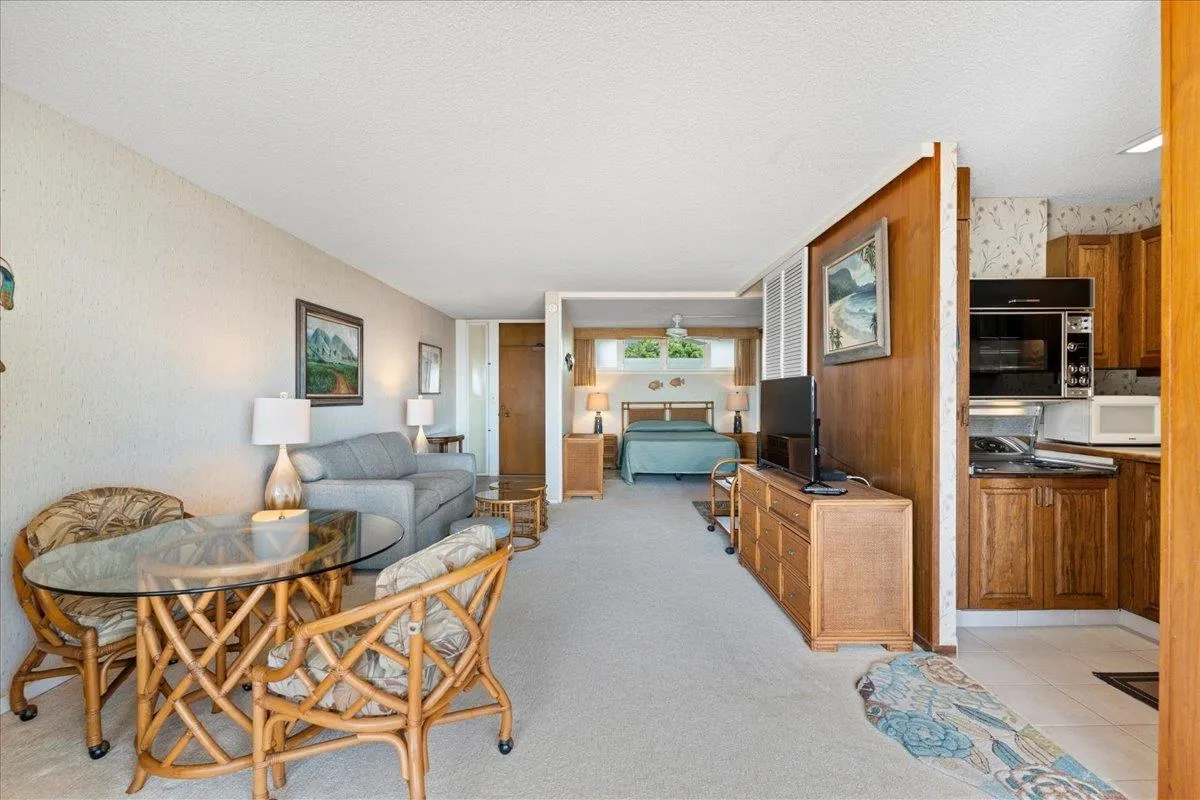Lahaina, Hawaii 96761, United States, 1 Bedroom Bedrooms, ,1 BathroomBathrooms,Residential,Active,249097