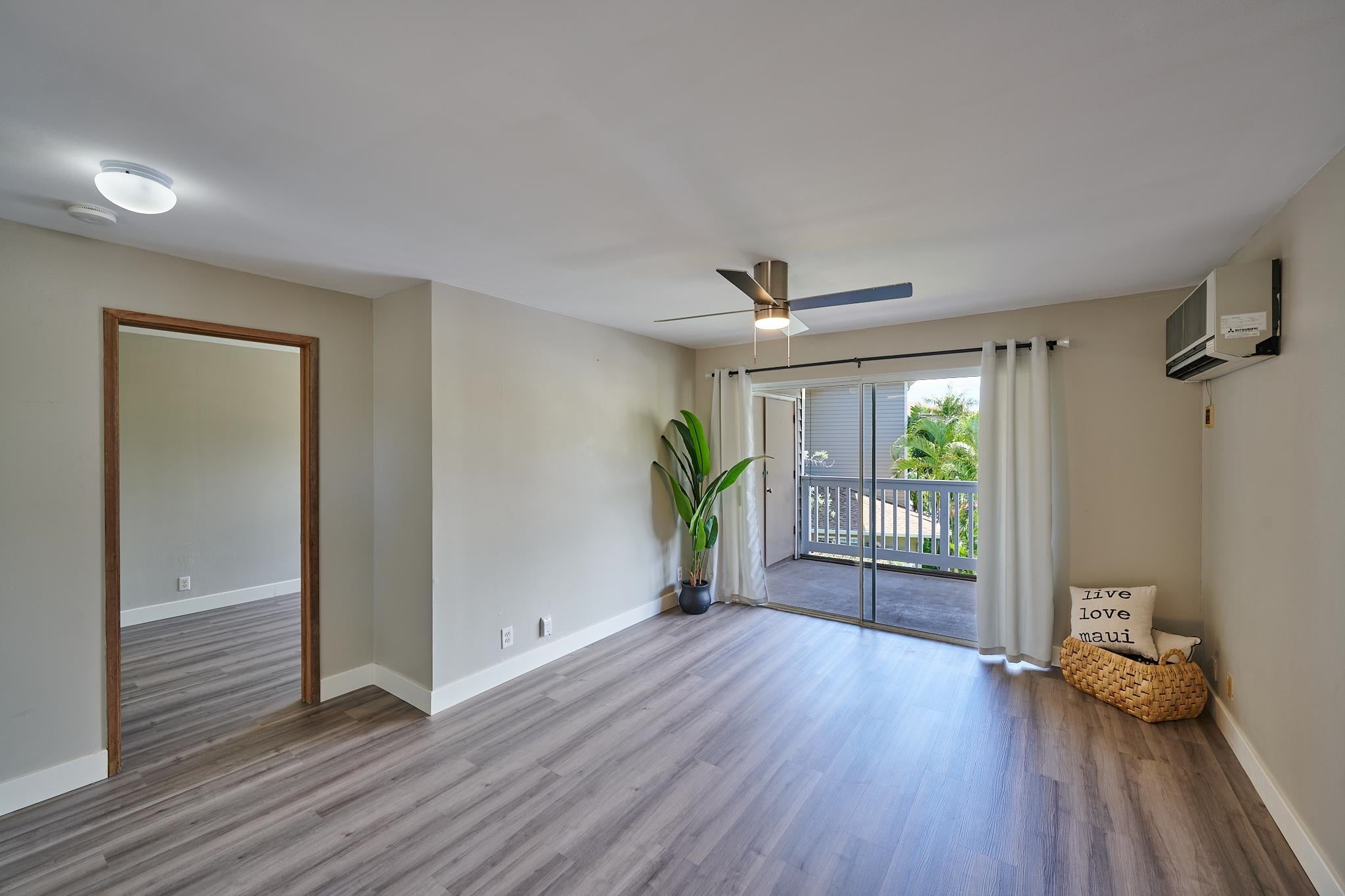 56 Kunihi Ln 323