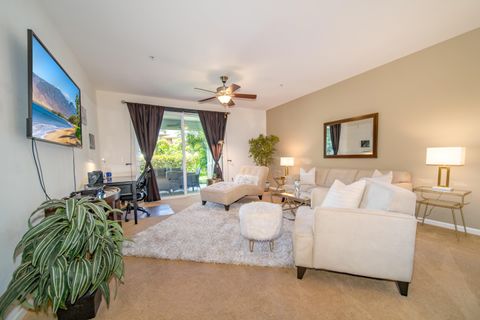 18 Upena Ln E-102 Kihei HI 96753