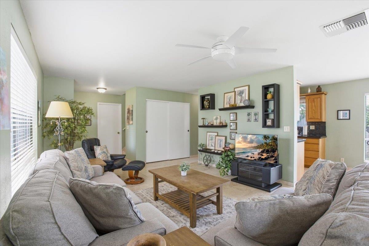 480 Kenolio Rd H