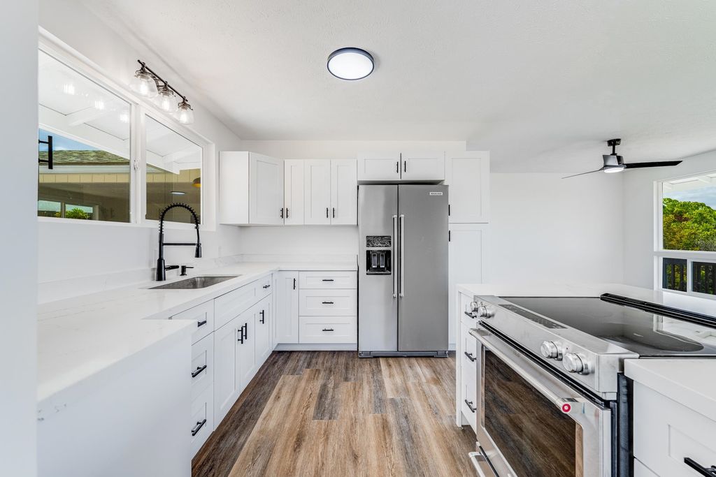 Photo of 101 Ulana St #B, Makawao, HI 96768 (MLS # 406694)