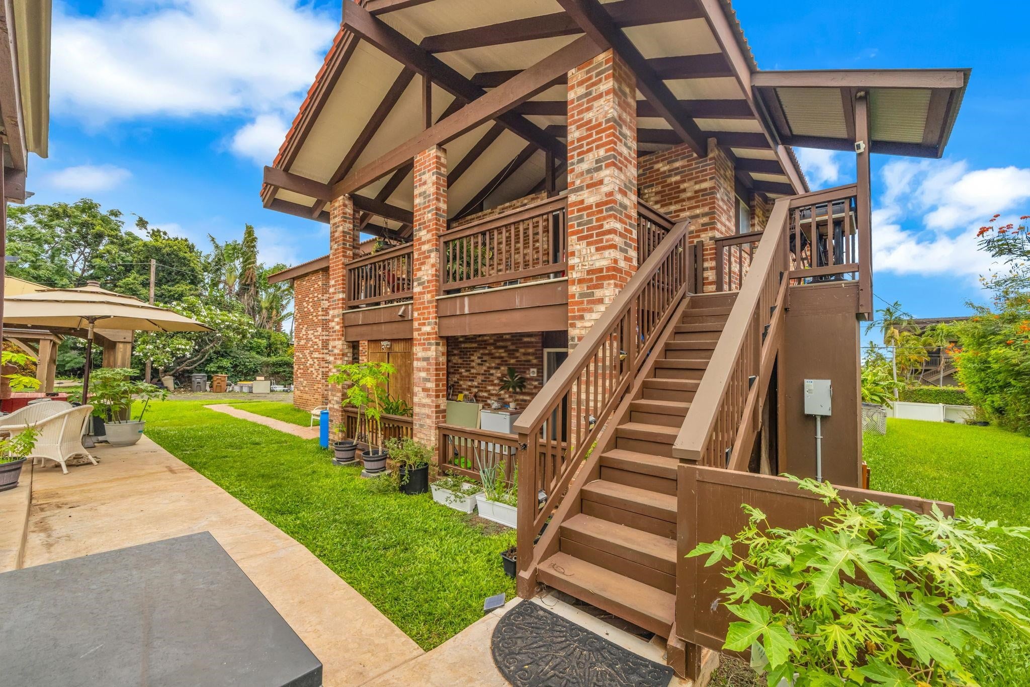 818 Kumulani Dr