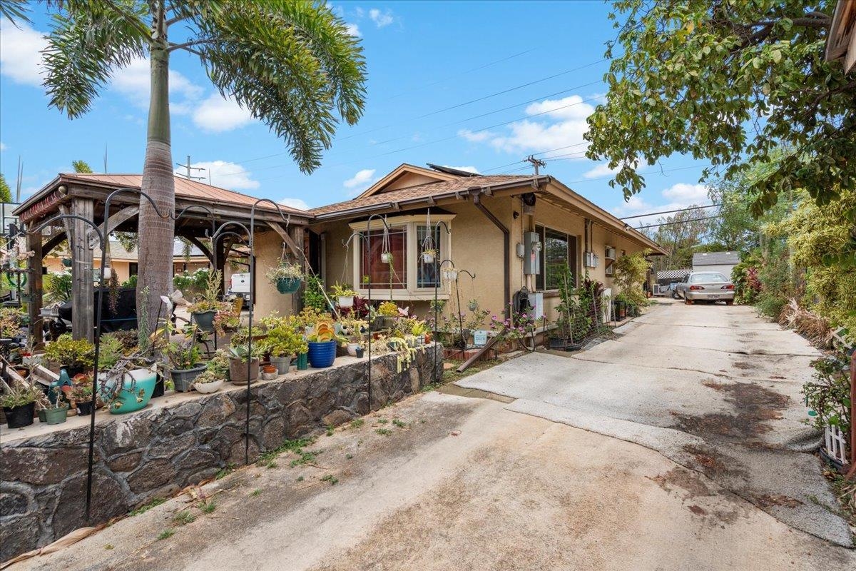 110 Aoloa Loop
