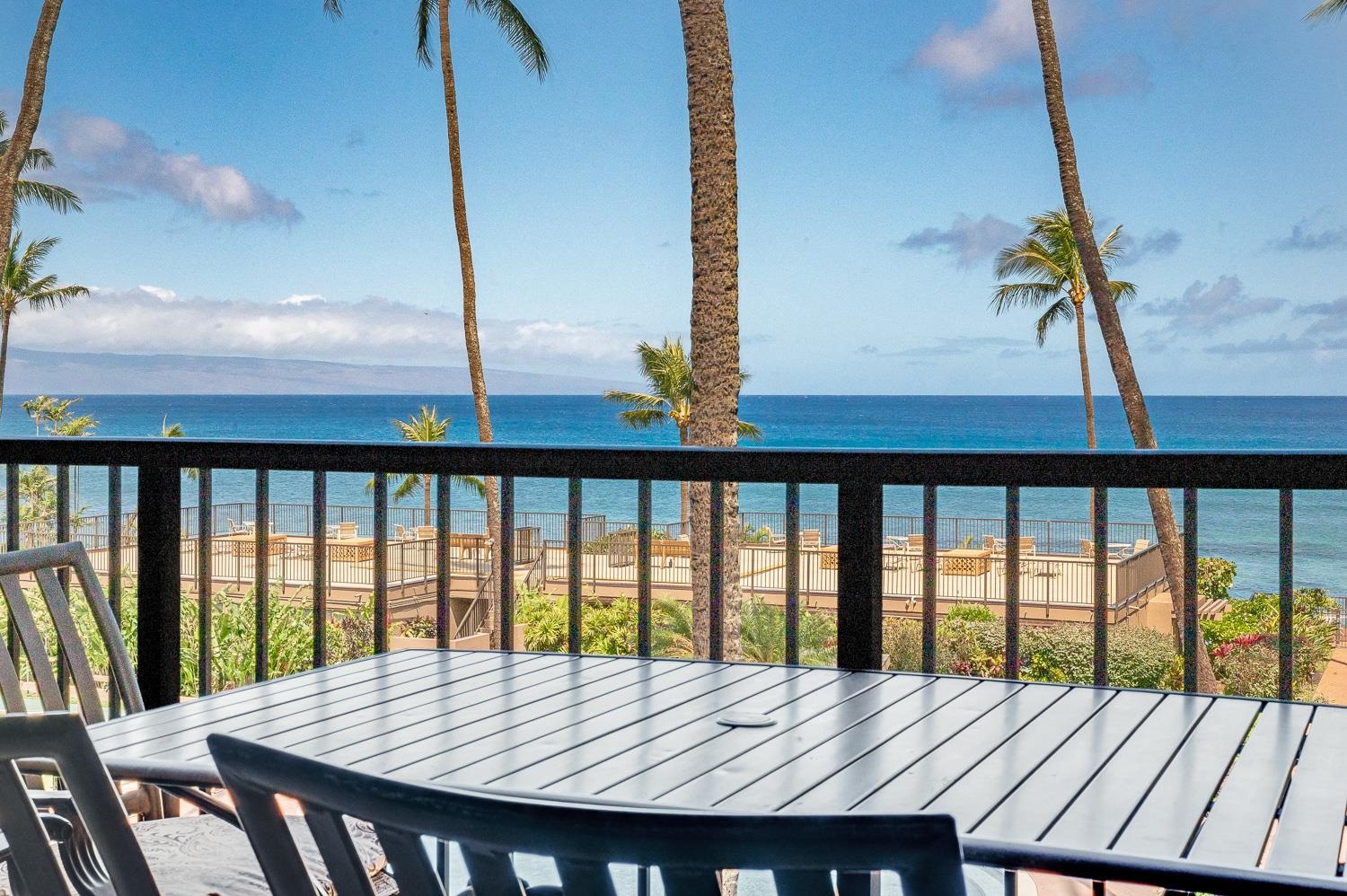 3823 Lower Honoapiilani Rd 310
