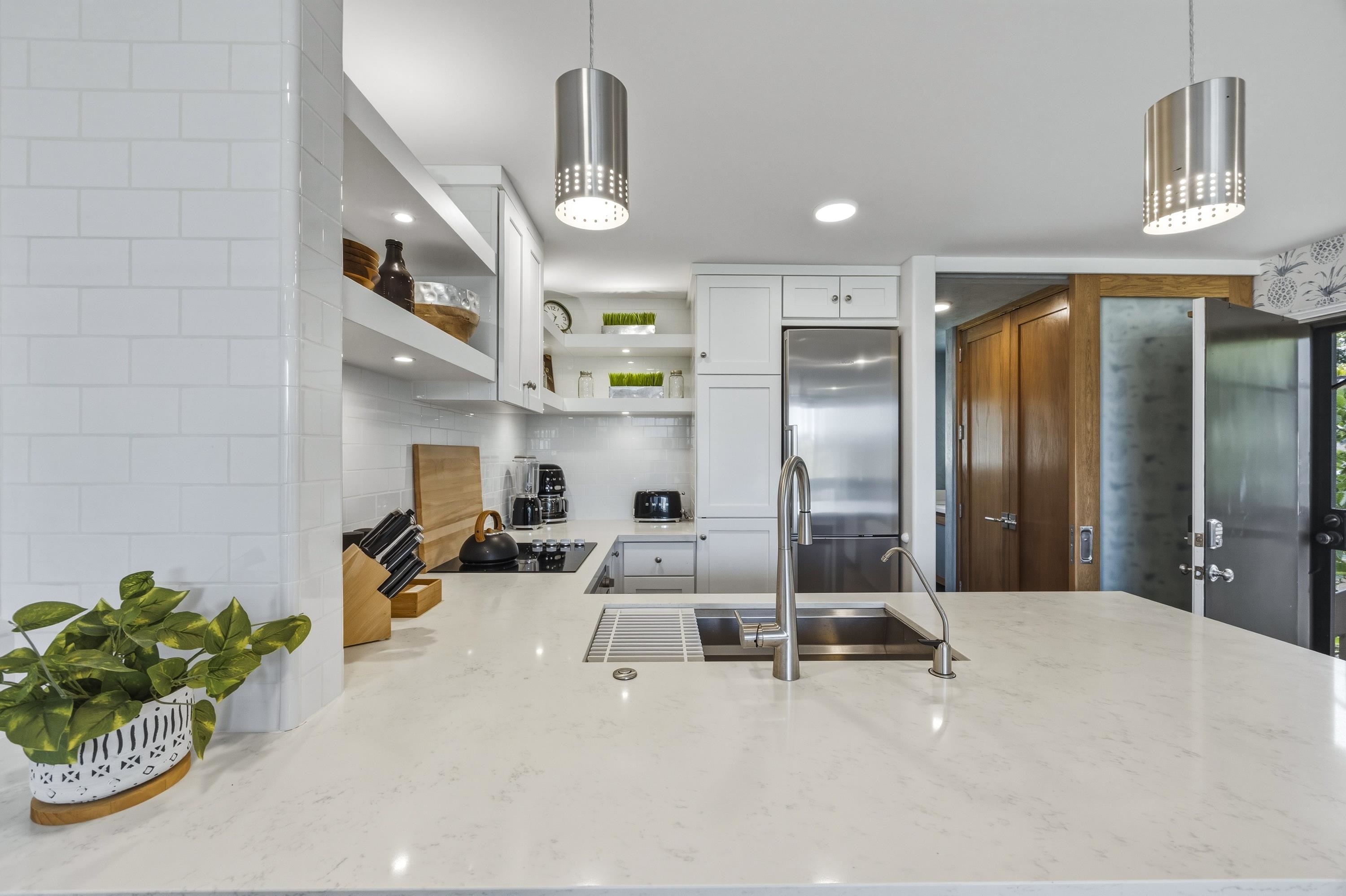 120 Hui Rd F G11