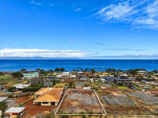 1618 KUUIPO ST, LAHAINA, HI 96761 - Image 8f8d5251e7be2c0db6b2b64a1644c47a/3949109345
