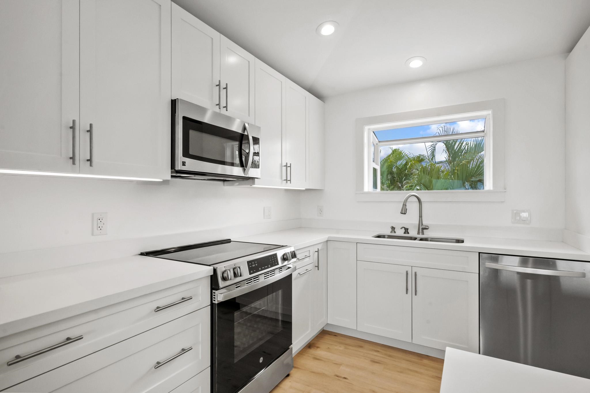 151 Walua Pl