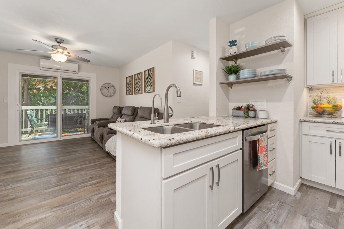 140 Uwapo Rd 58-204