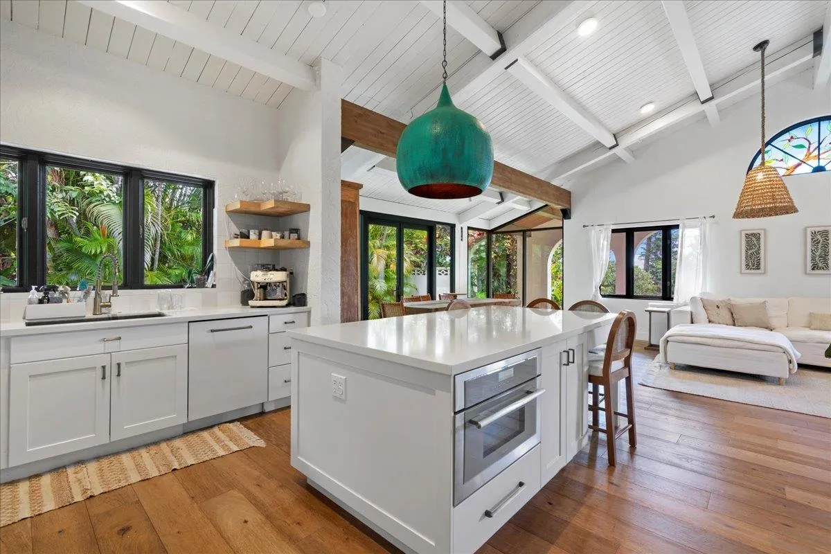 Kihei, Hawaii 96753, United States, 3 Bedrooms Bedrooms, ,3 BathroomsBathrooms,Residential,Active,219618