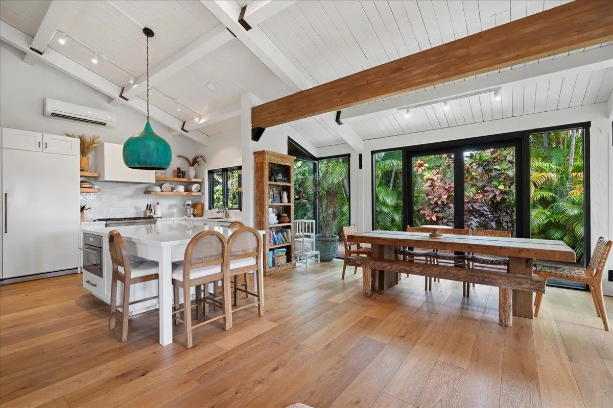 Kihei, Hawaii 96753, United States, 3 Bedrooms Bedrooms, ,3 BathroomsBathrooms,Residential,Active,219618