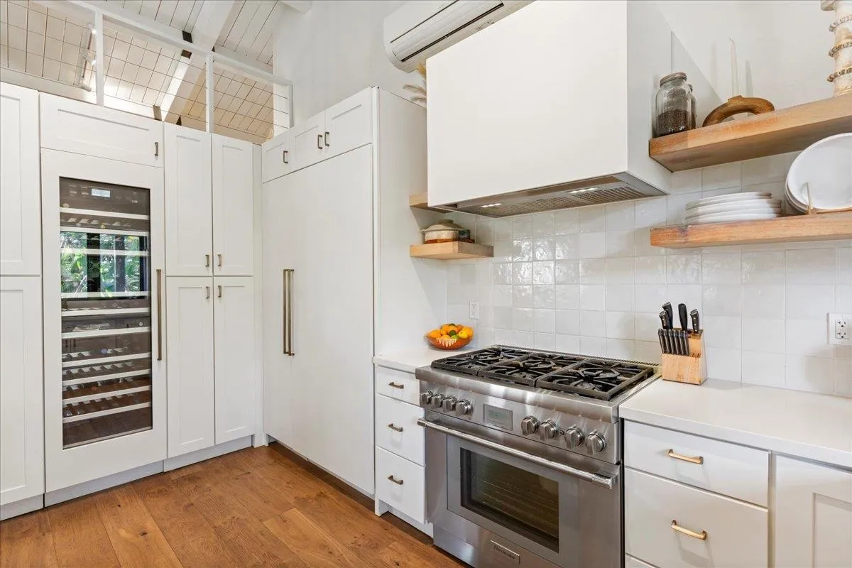 Kihei, Hawaii 96753, United States, 3 Bedrooms Bedrooms, ,3 BathroomsBathrooms,Residential,Active,219618