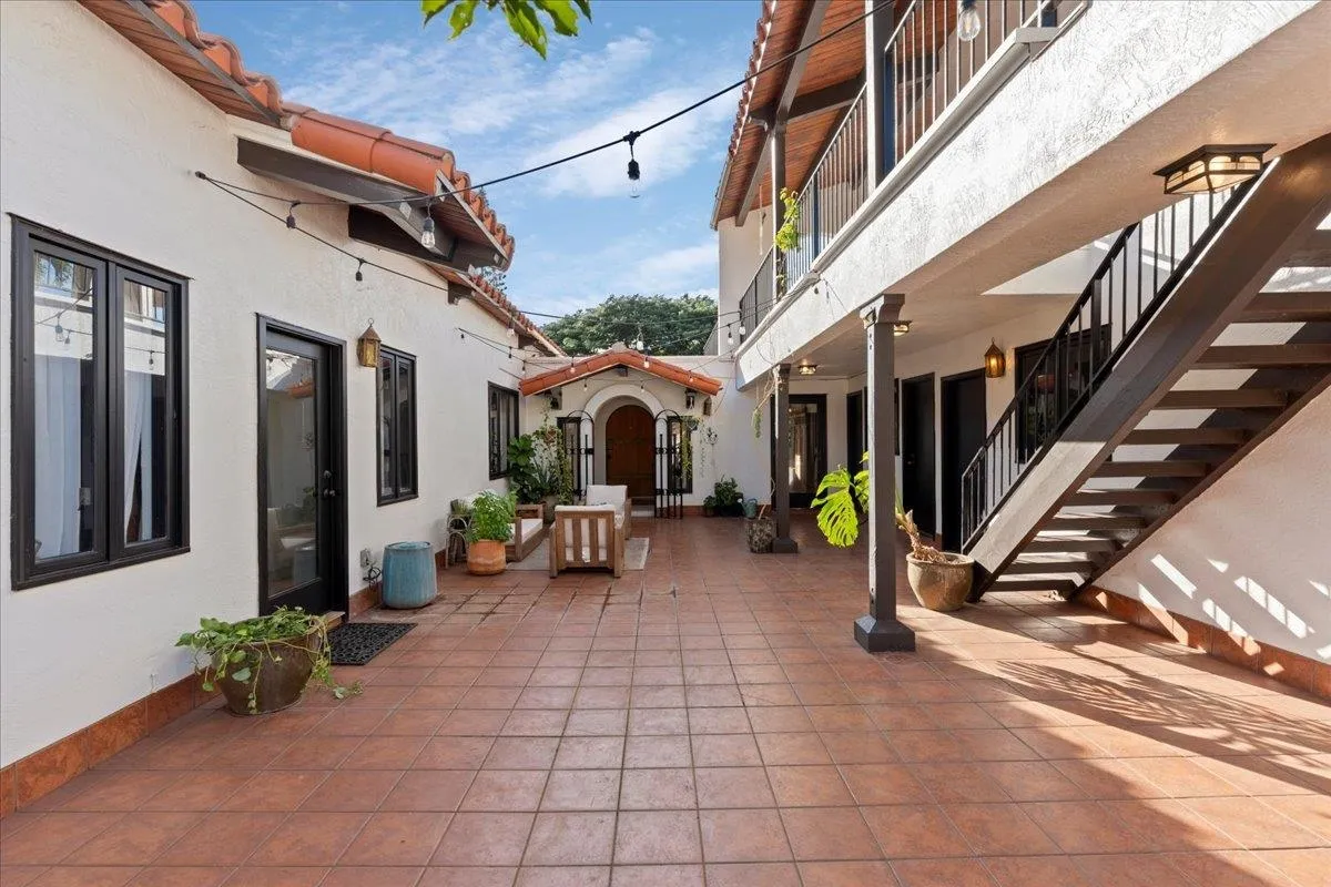 Kihei, Hawaii 96753, United States, 3 Bedrooms Bedrooms, ,3 BathroomsBathrooms,Residential,Active,219618