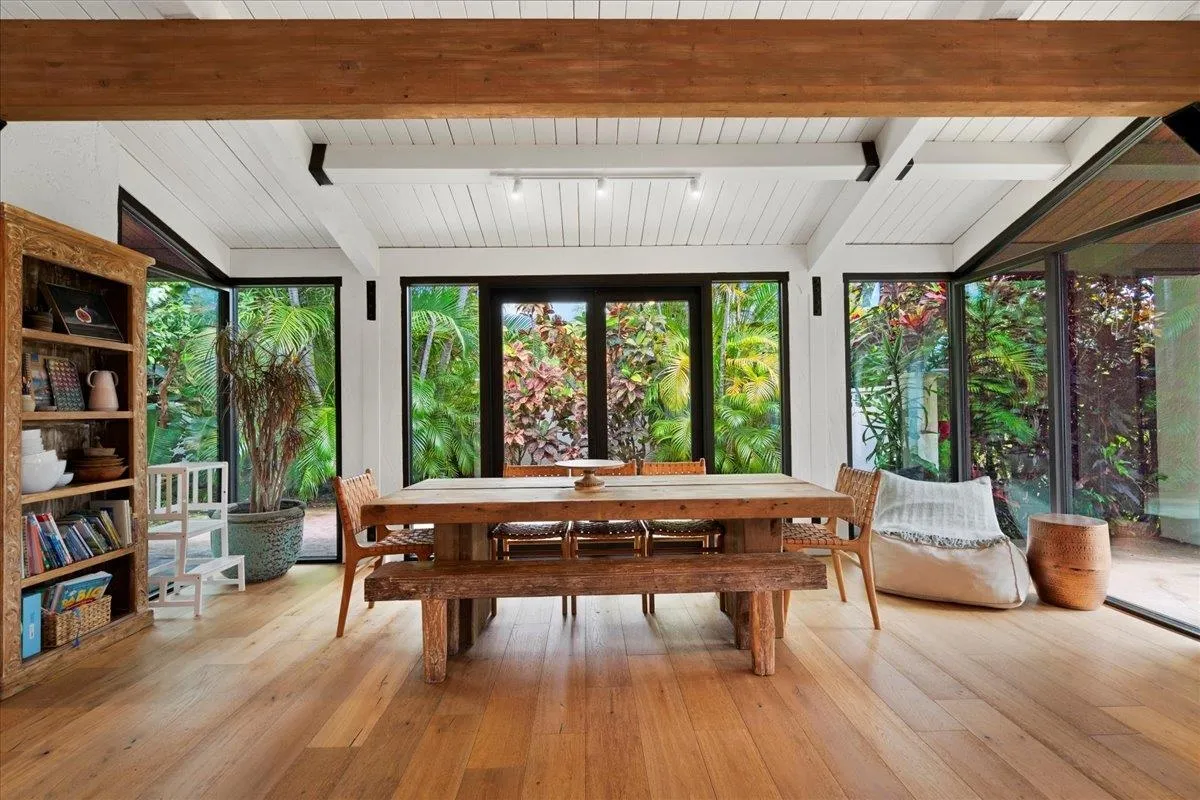 Kihei, Hawaii 96753, United States, 3 Bedrooms Bedrooms, ,3 BathroomsBathrooms,Residential,Active,219618