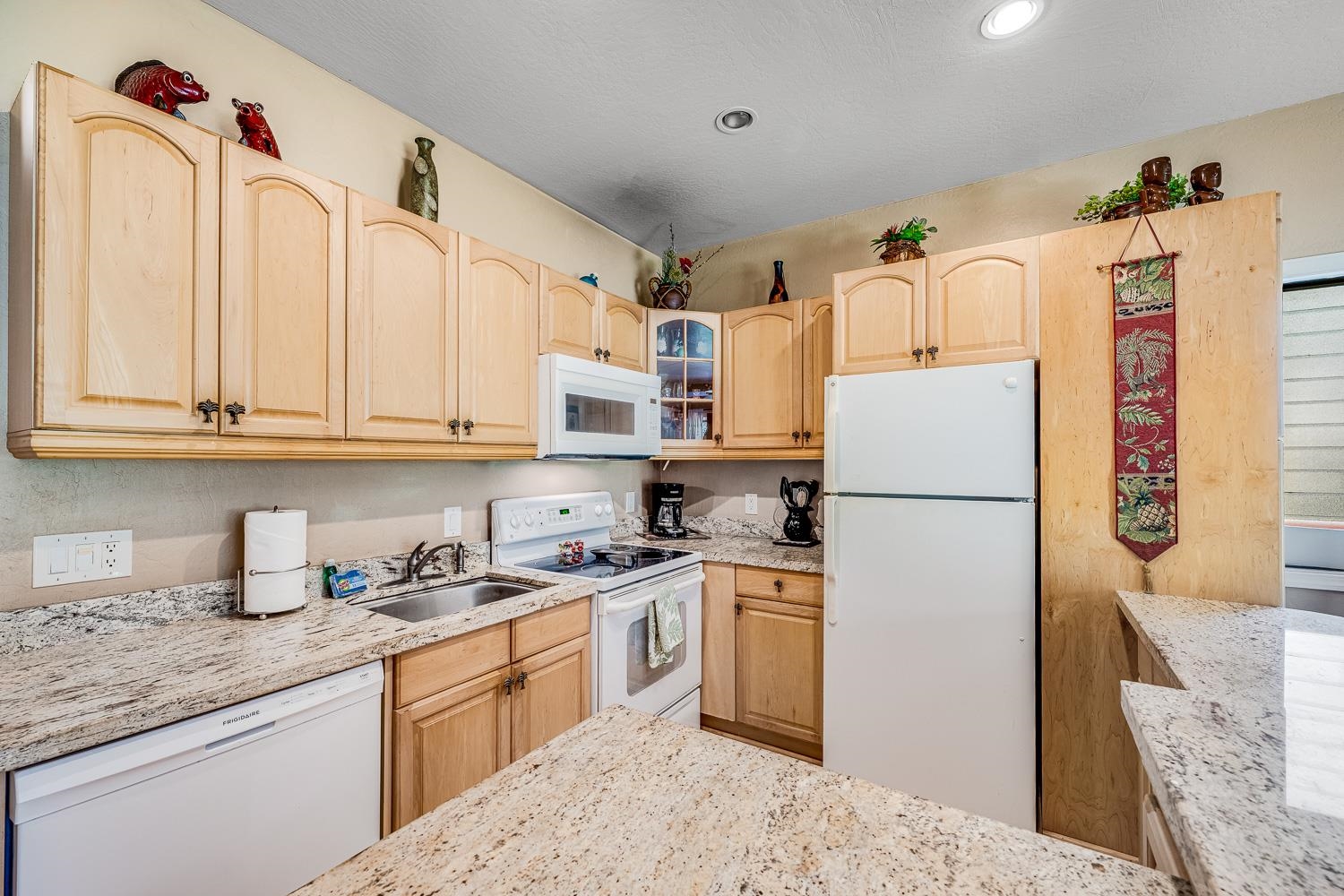 4440 Lower Honoapiilani Rd 154