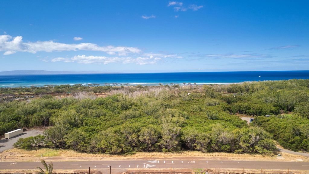 Photo of 0 Paekii Pl #Lot 40, Unit B, Lahaina, HI 96761 (MLS # 407581)