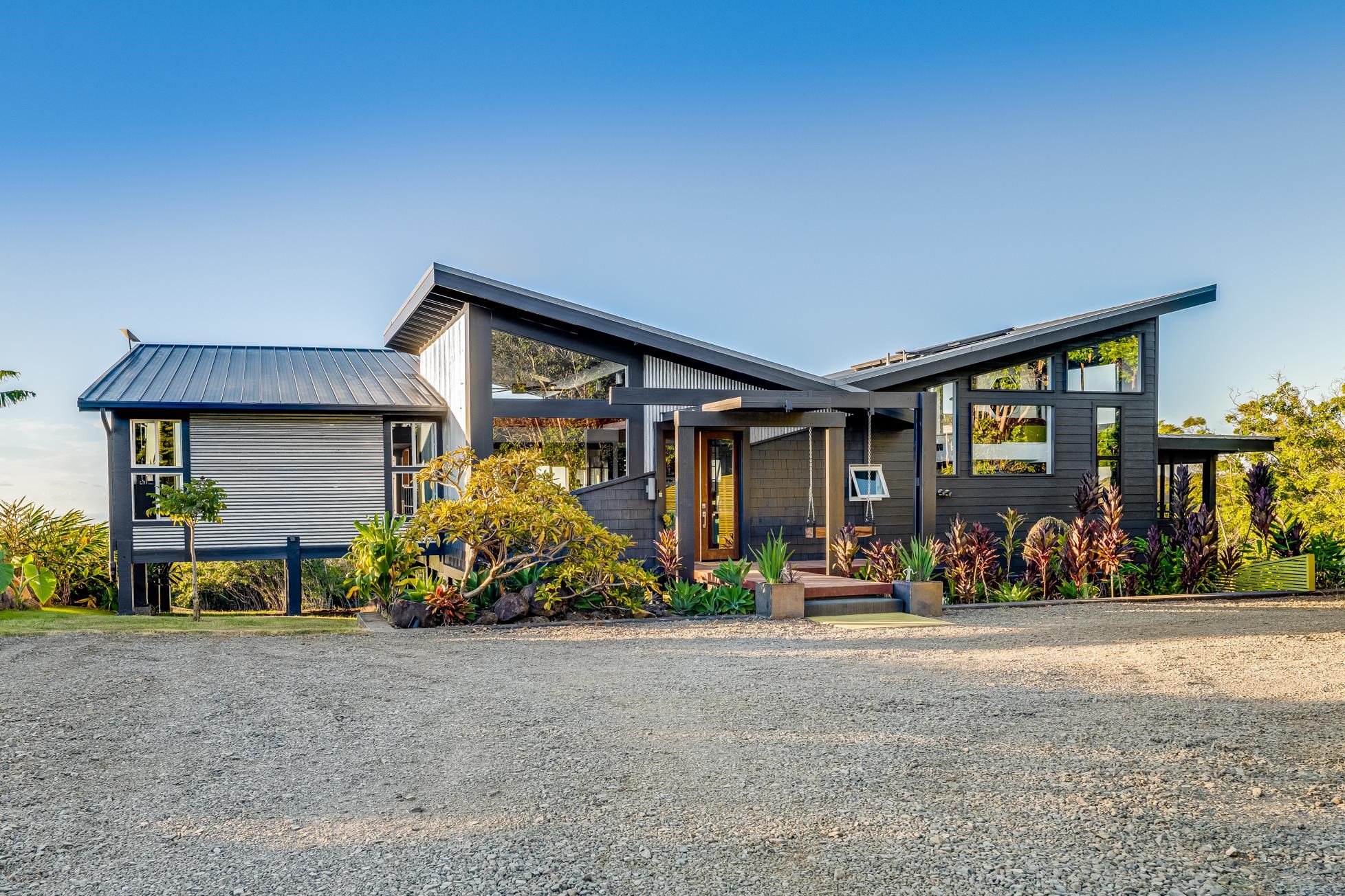 796 Awalau Rd
