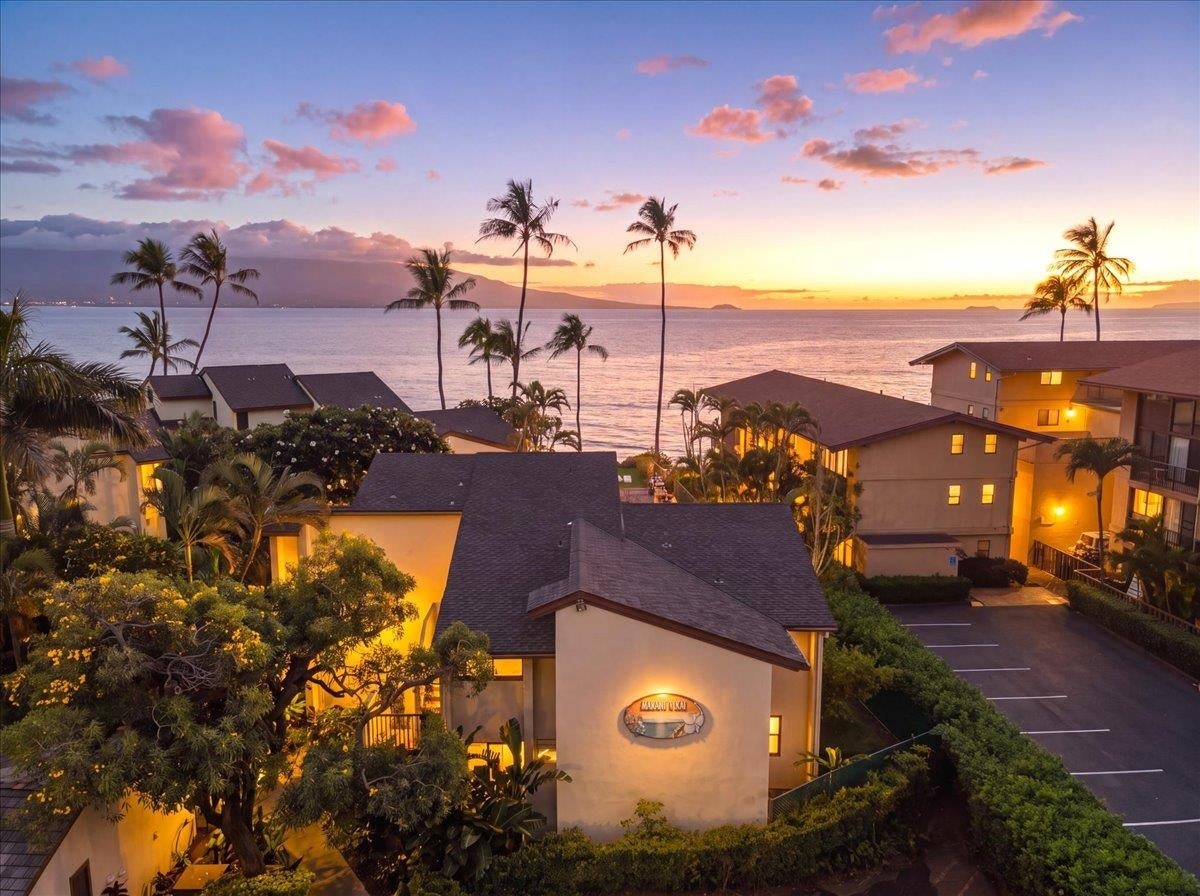 300 Hauoli St B8