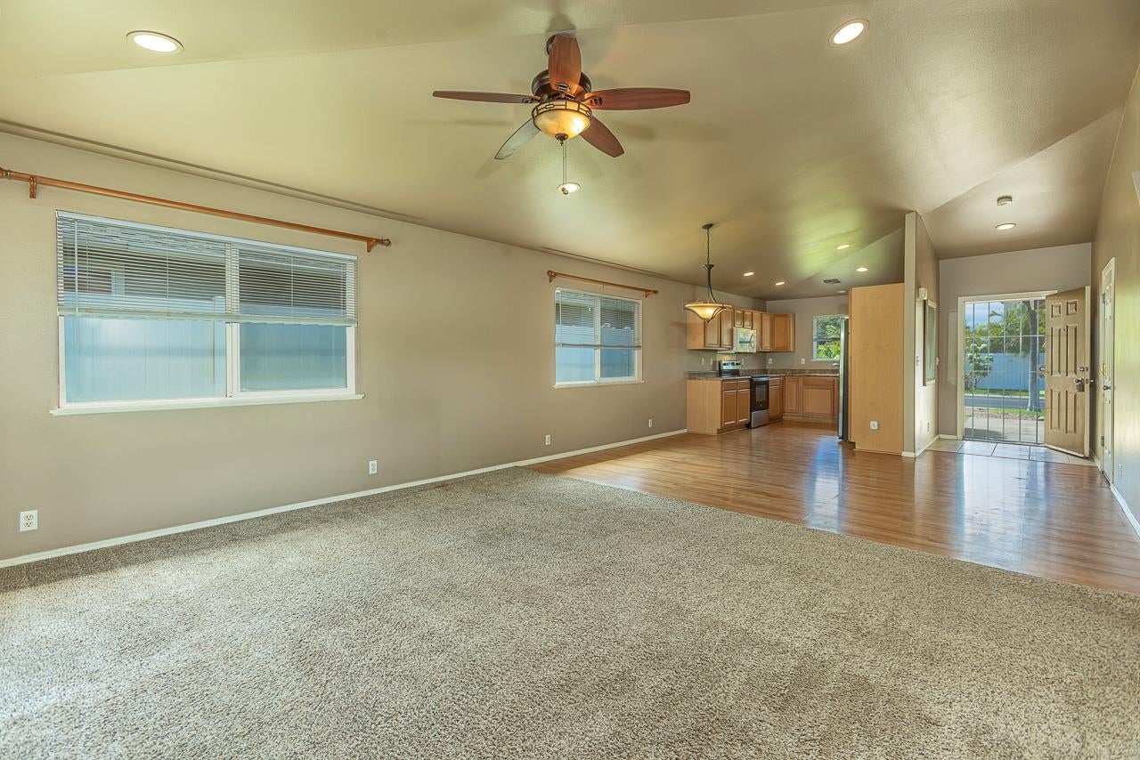 226 Luakaha Cir