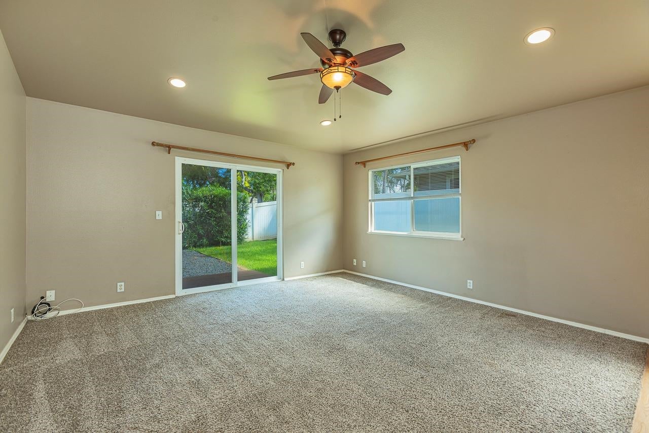 226 Luakaha Cir