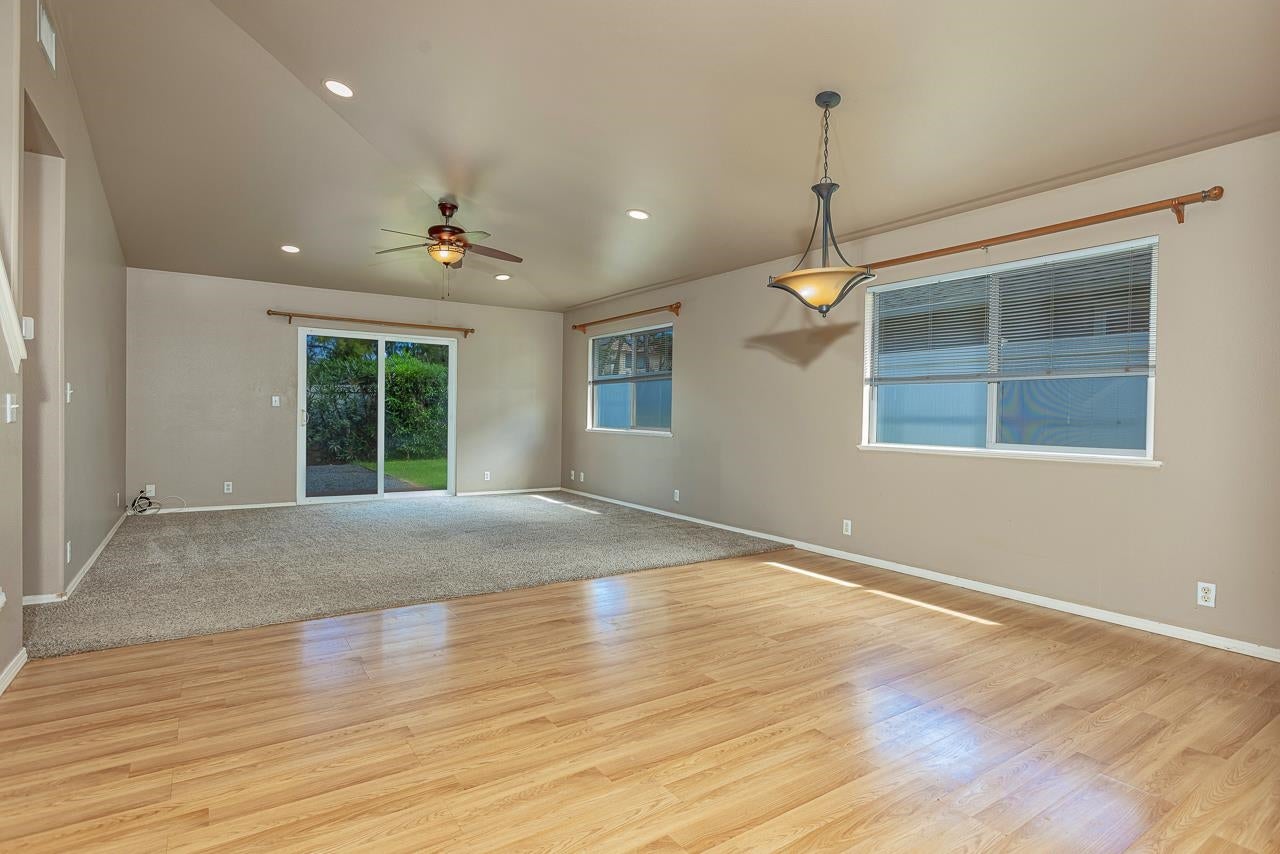 226 Luakaha Cir