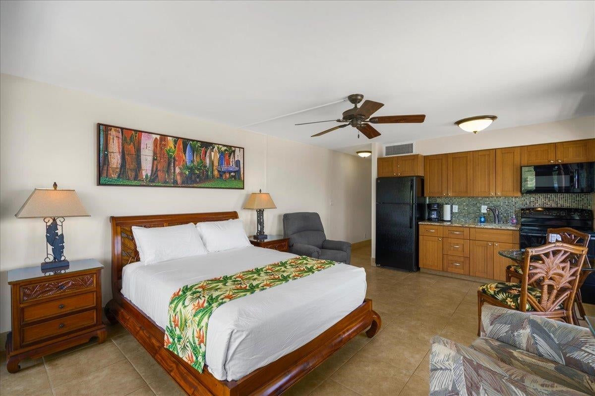 475 Front St 534