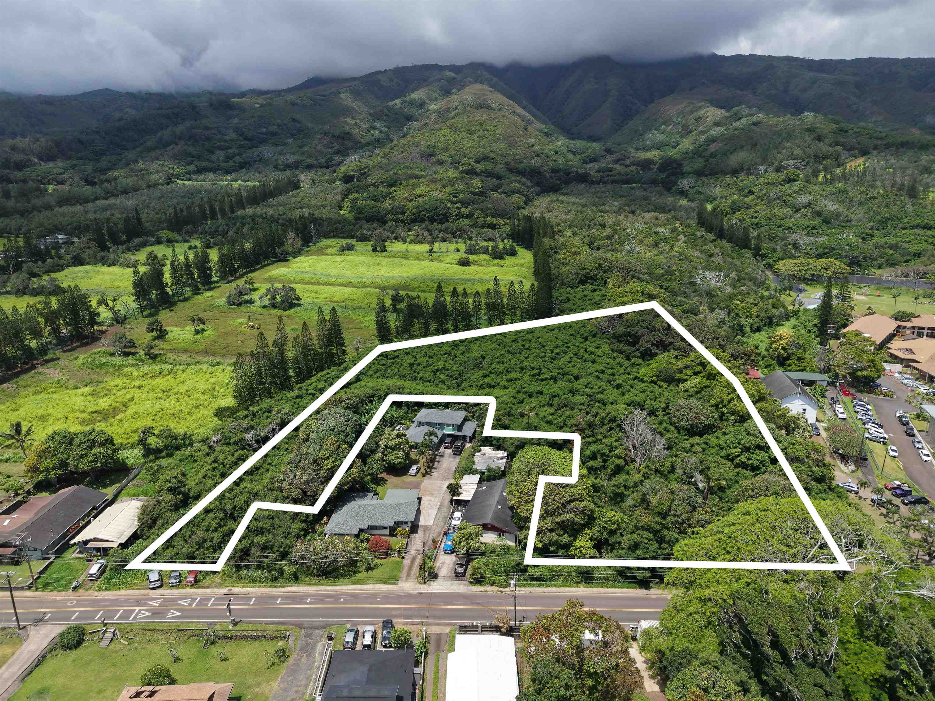 2085 Kahekili Hwy