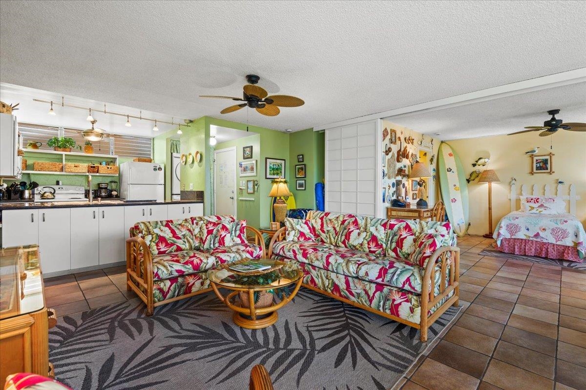2619 S Kihei Rd B-201