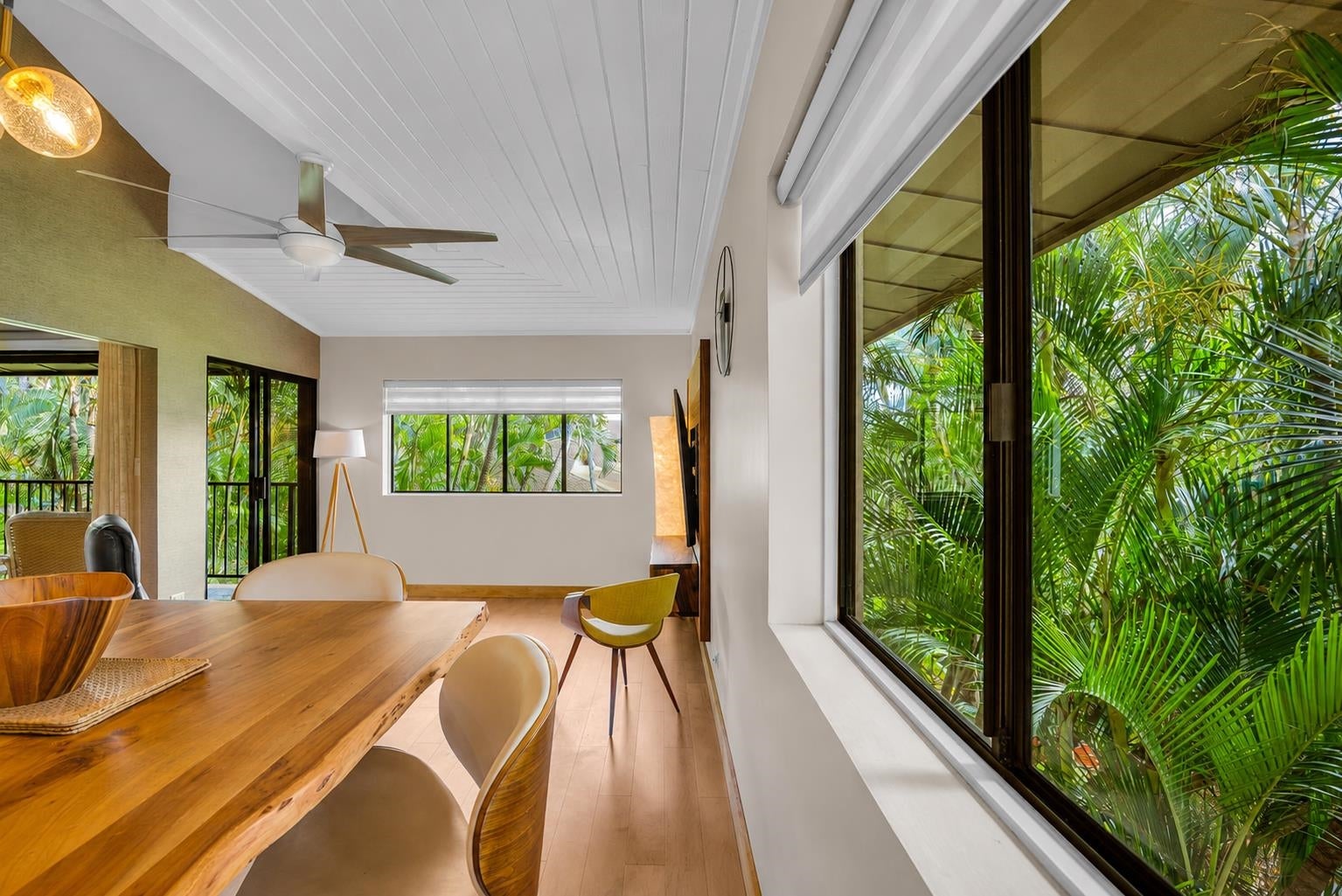 3788 Lower Honoapiilani Rd E212