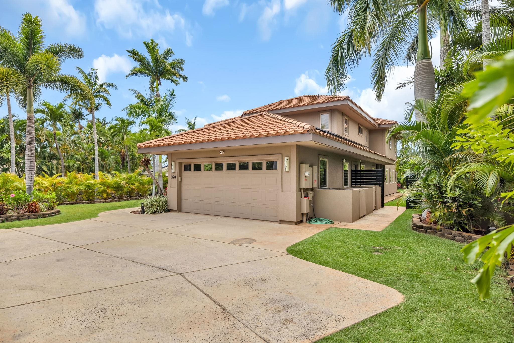 390 Pualoa Nani Pl
