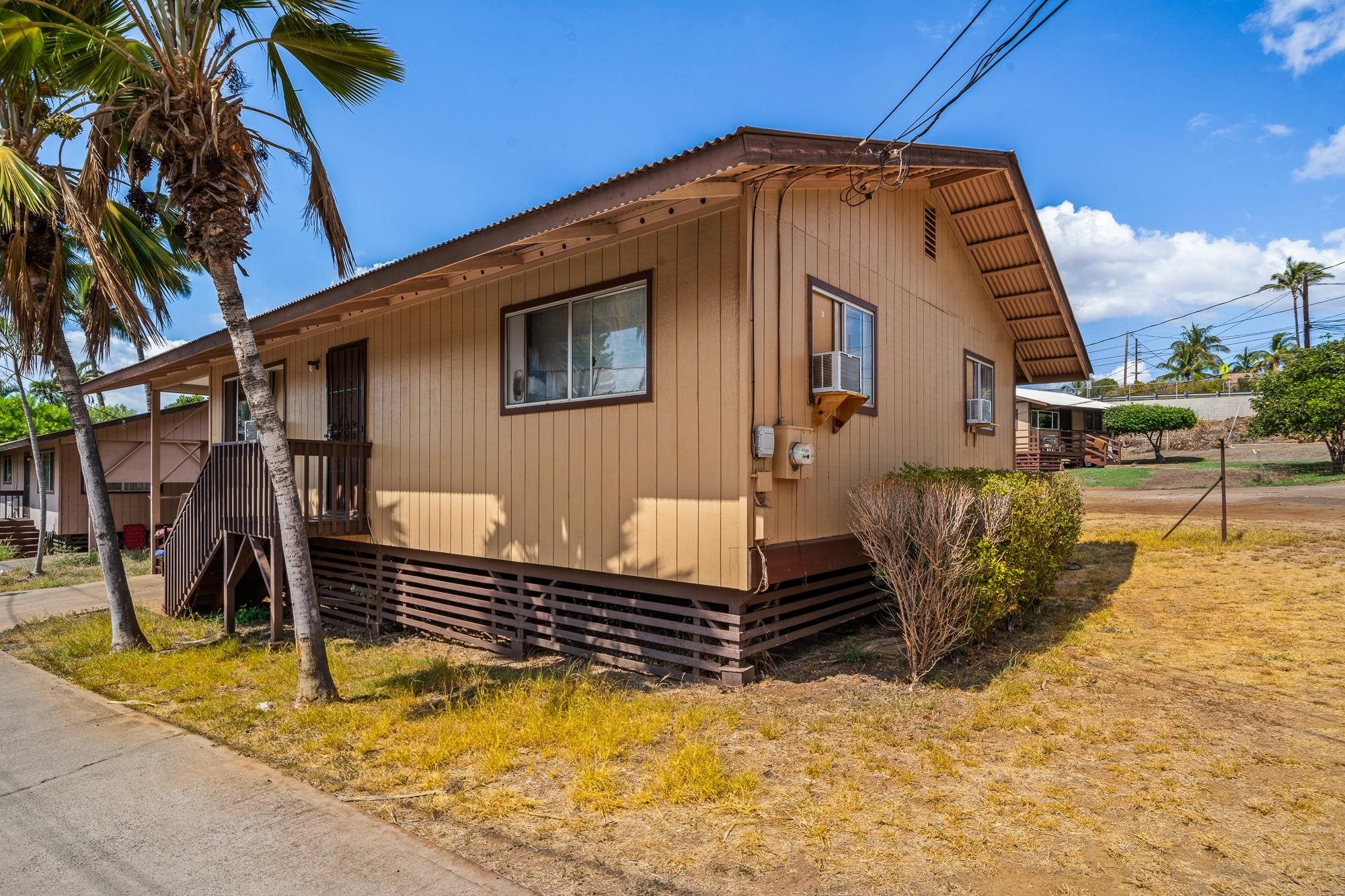 390 Auhana Rd A
