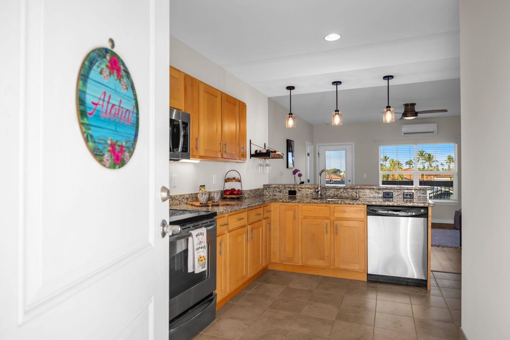 Photo of 3708 Lower Honoapiilani Rd #E-33, Lahaina, HI 96761 (MLS # 407698)