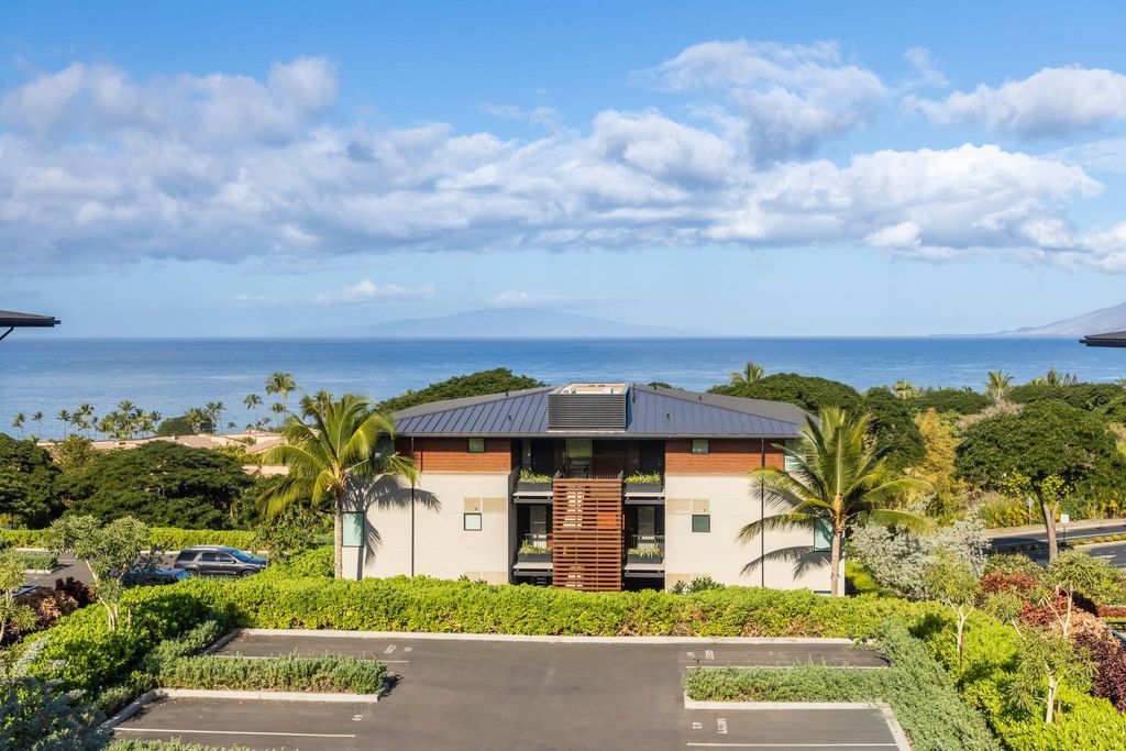 Photo of 52 Kai Malu Dr #202 (9D), Kihei, HI 96753 (MLS # 407576)