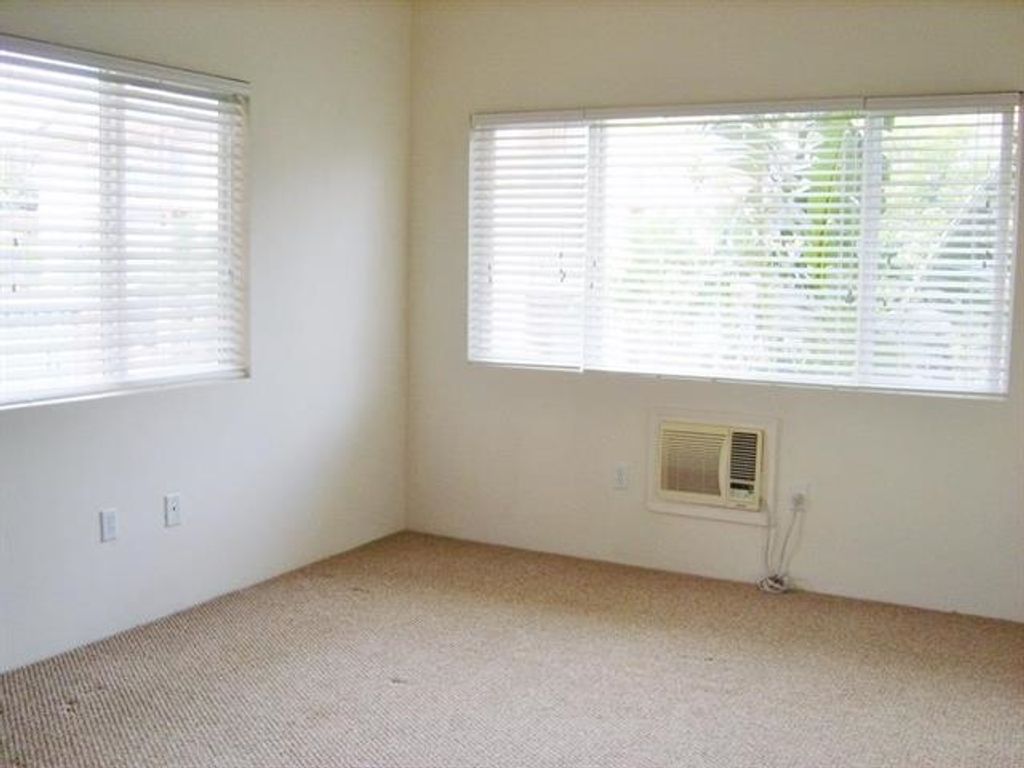 Photo of 45 Stephen Ln #832, Lahaina, HI 96761 (MLS # 408053)