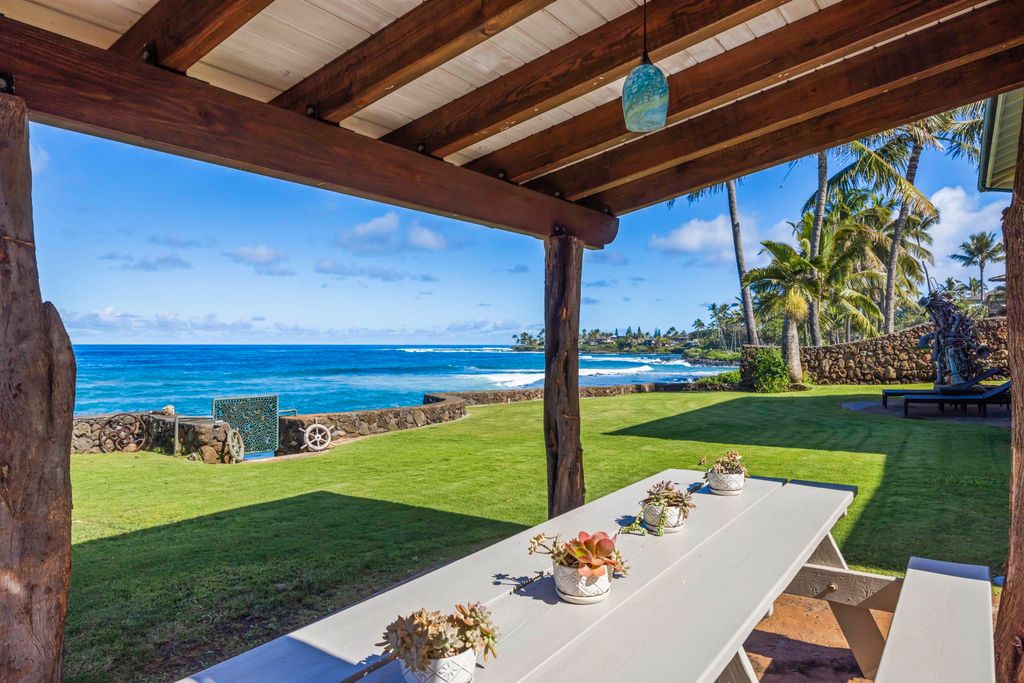 Photo of 519 Hana Hwy, Paia, HI 96779 (MLS # 403953)