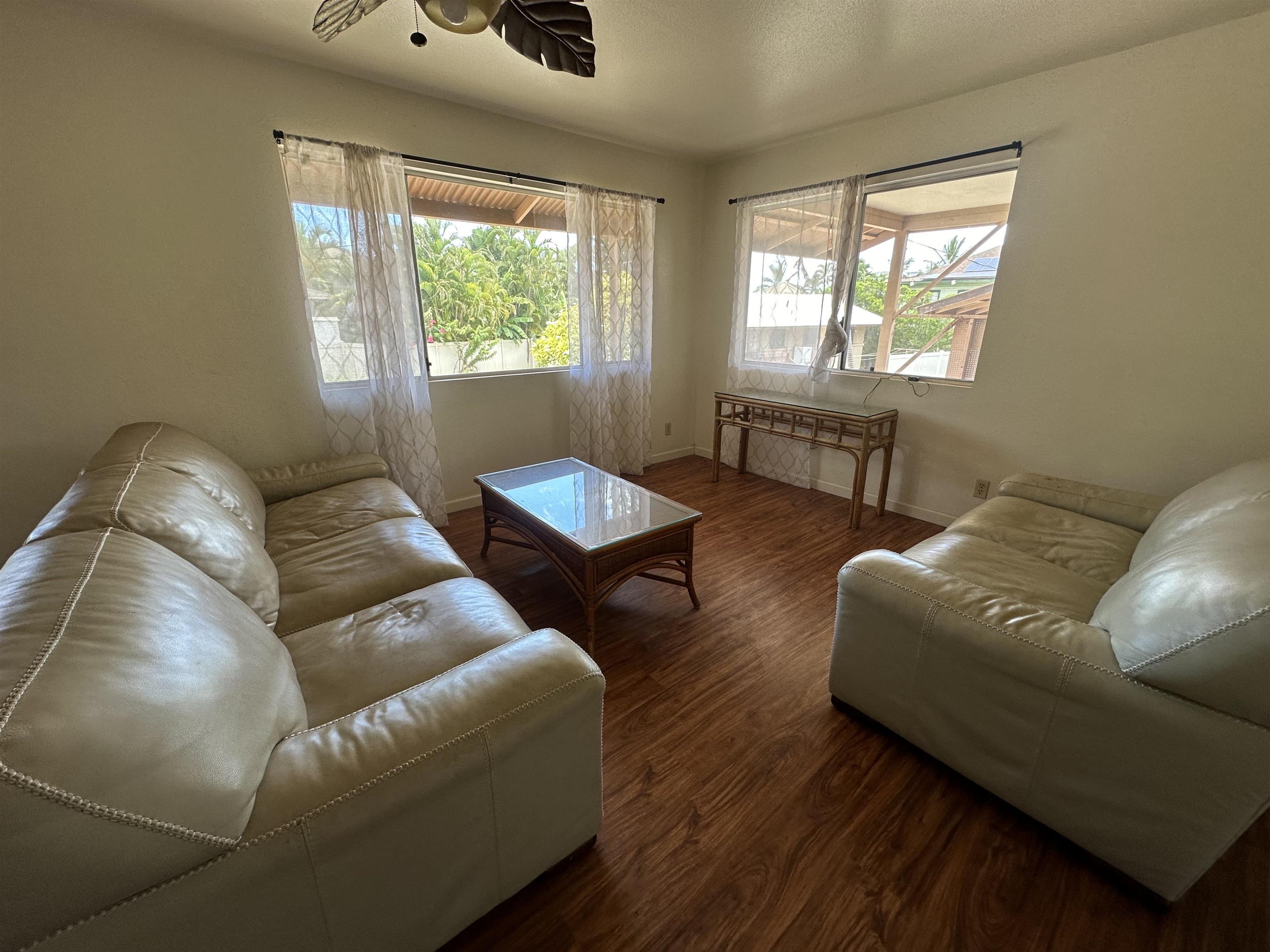 390 Auhana Rd A