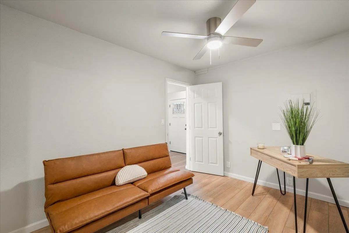 Kahului, Hawaii 96732, United States, 3 Bedrooms Bedrooms, ,2 BathroomsBathrooms,Residential,Active,251003