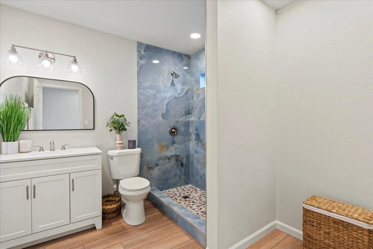 Kahului, Hawaii 96732, United States, 3 Bedrooms Bedrooms, ,2 BathroomsBathrooms,Residential,Active,251003